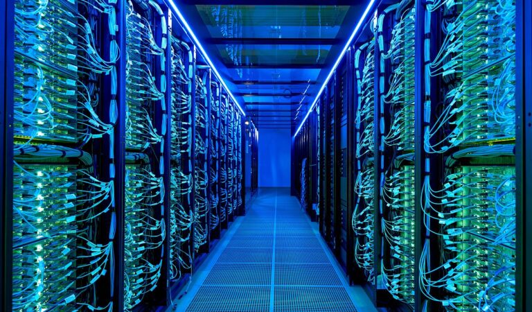 2021 059 Supercomputer des KIT einer der 15 schnellsten in Europa 72dpi